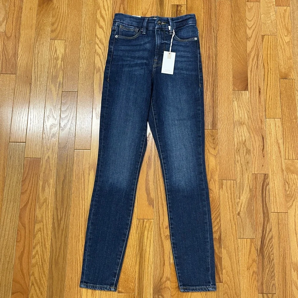 Good American Good Waist Denim Jeans Size 2/26 Chewed Back Pockets NWT_2